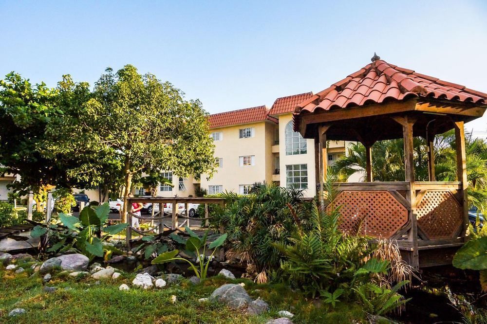 Kingston Guest Apt At Plantation Springs Eksteriør billede